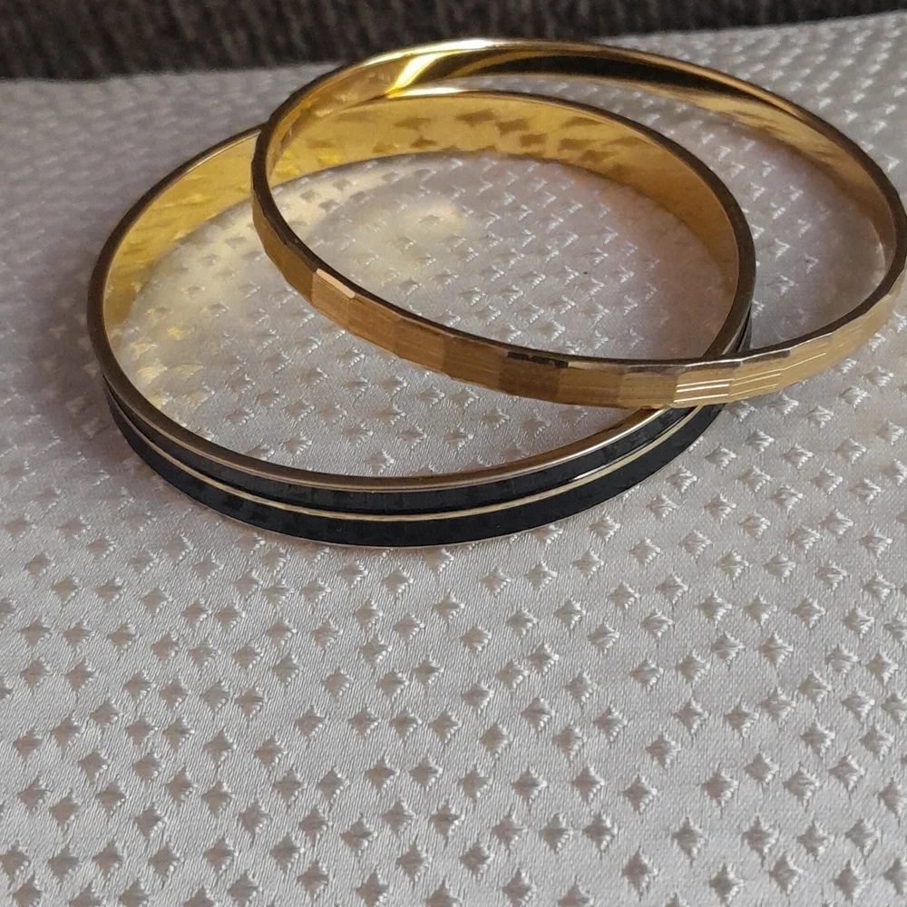 Bracelet - Picture 2 of 4